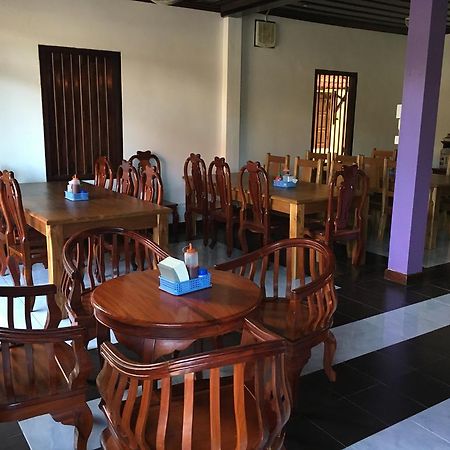 Central Backpacker Hostel Luang Prabang Exterior photo