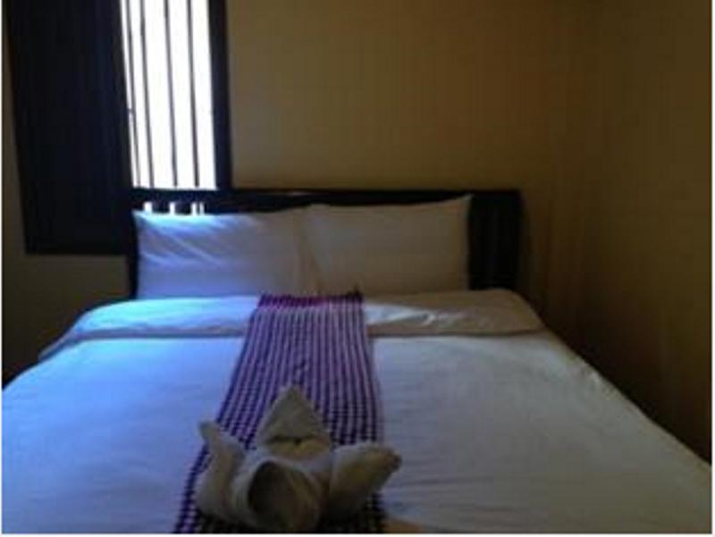 Central Backpacker Hostel Luang Prabang Exterior photo