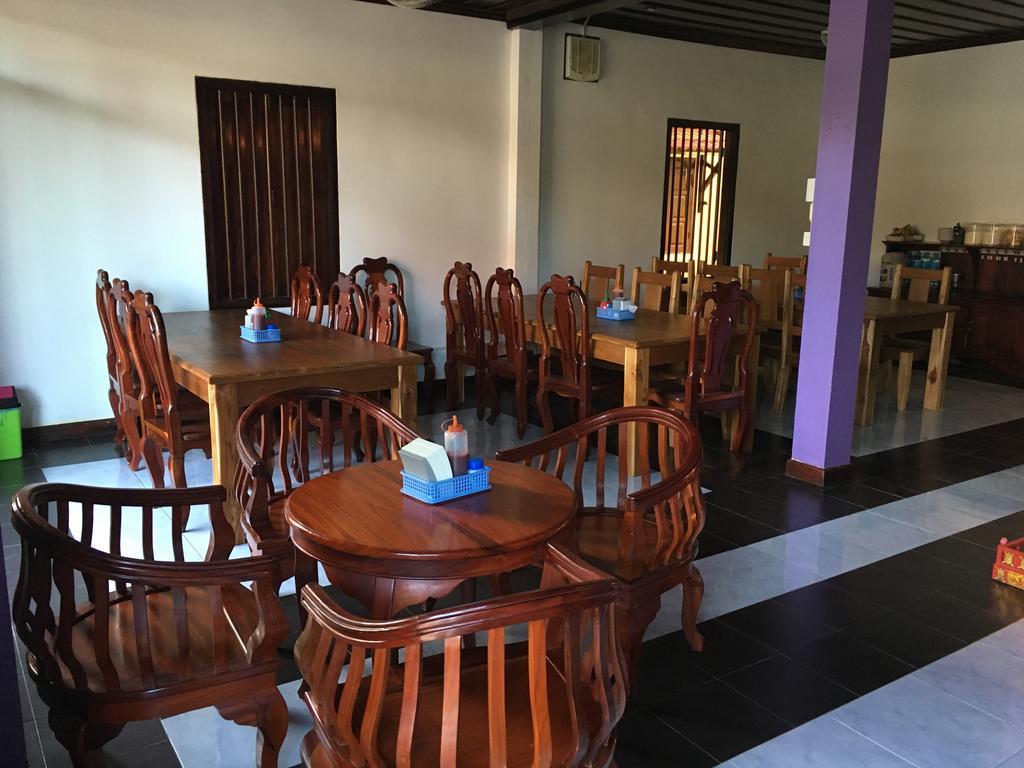 Central Backpacker Hostel Luang Prabang Exterior photo